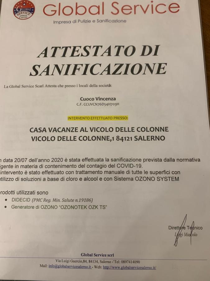Casa Vacanza "Al Vicolo Delle Colonne" Salerno Ngoại thất bức ảnh